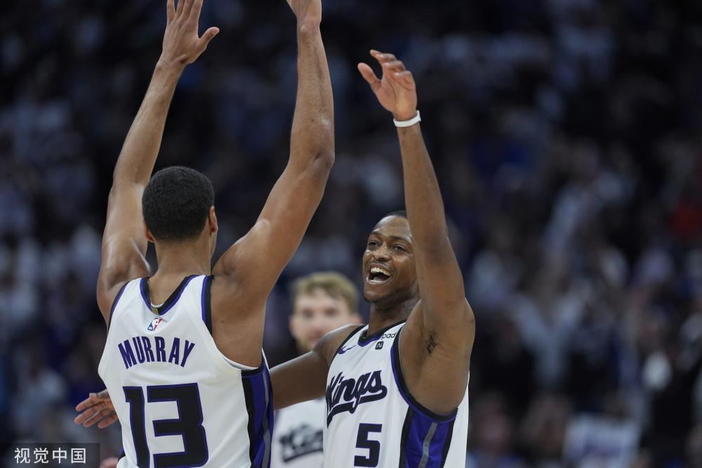 己的勤奋与 己的勤奋与