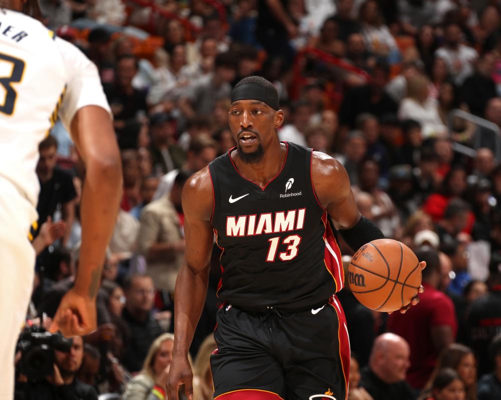 前锋与中场 前锋与中场