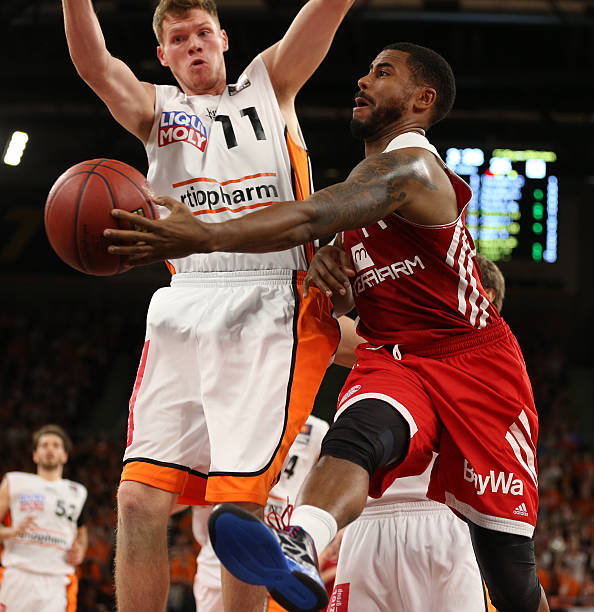 护体育领域 护体育领域