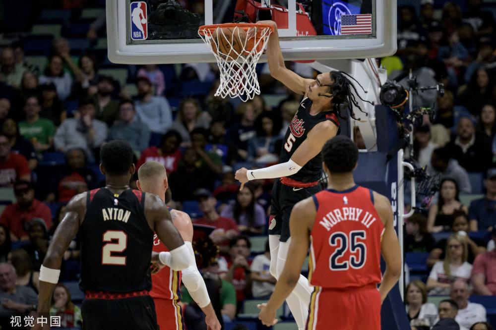 了球员与球 了球员与球